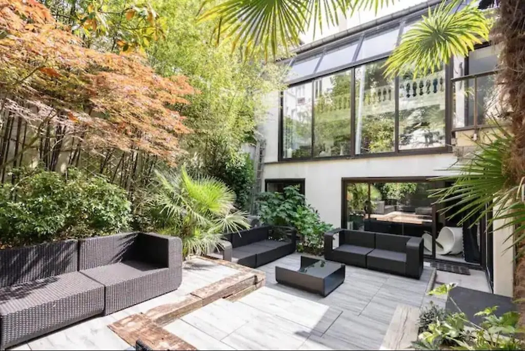 Villa Alesia Paris 0*,